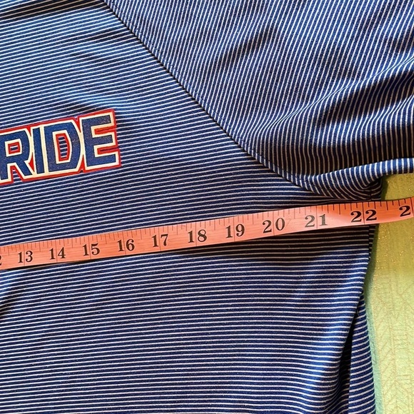 UNDER Armour L Loose fit headgear blue striped Shirt, Cleveland HS Fierce Pride - Picture 4 of 8